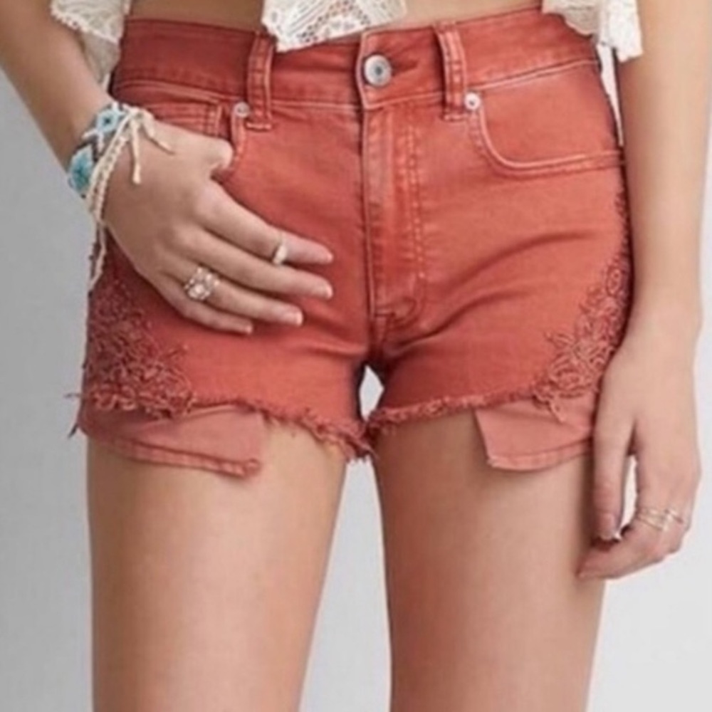 •american eagle• hi rise shorts
